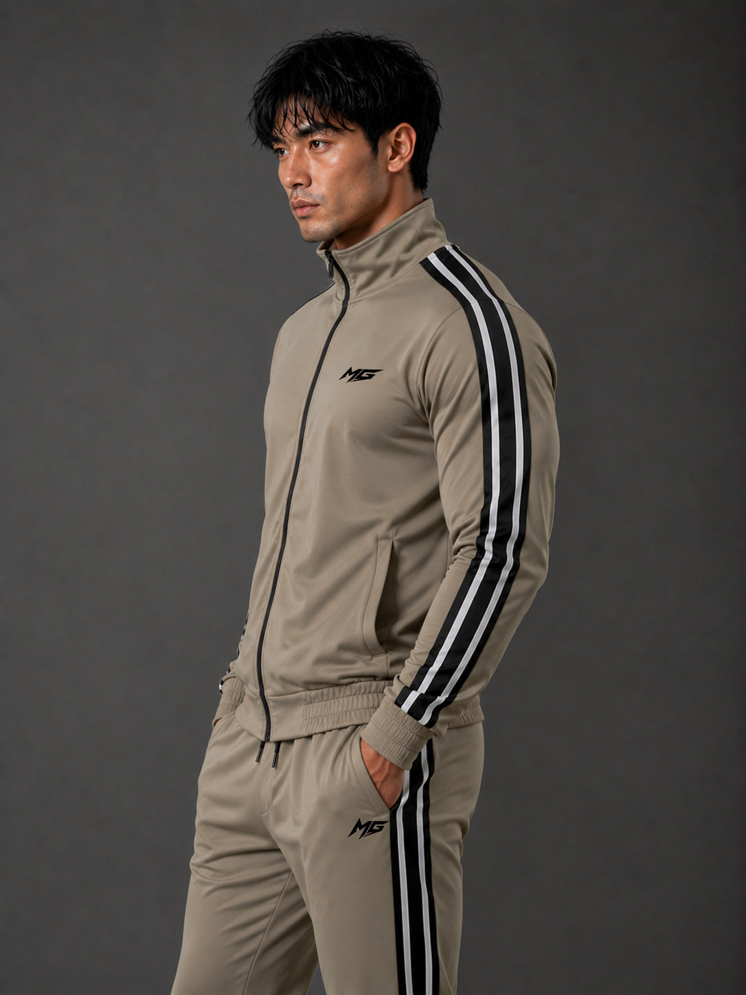 MontGuru AeroFlex AirLite Track Jacket – Beige