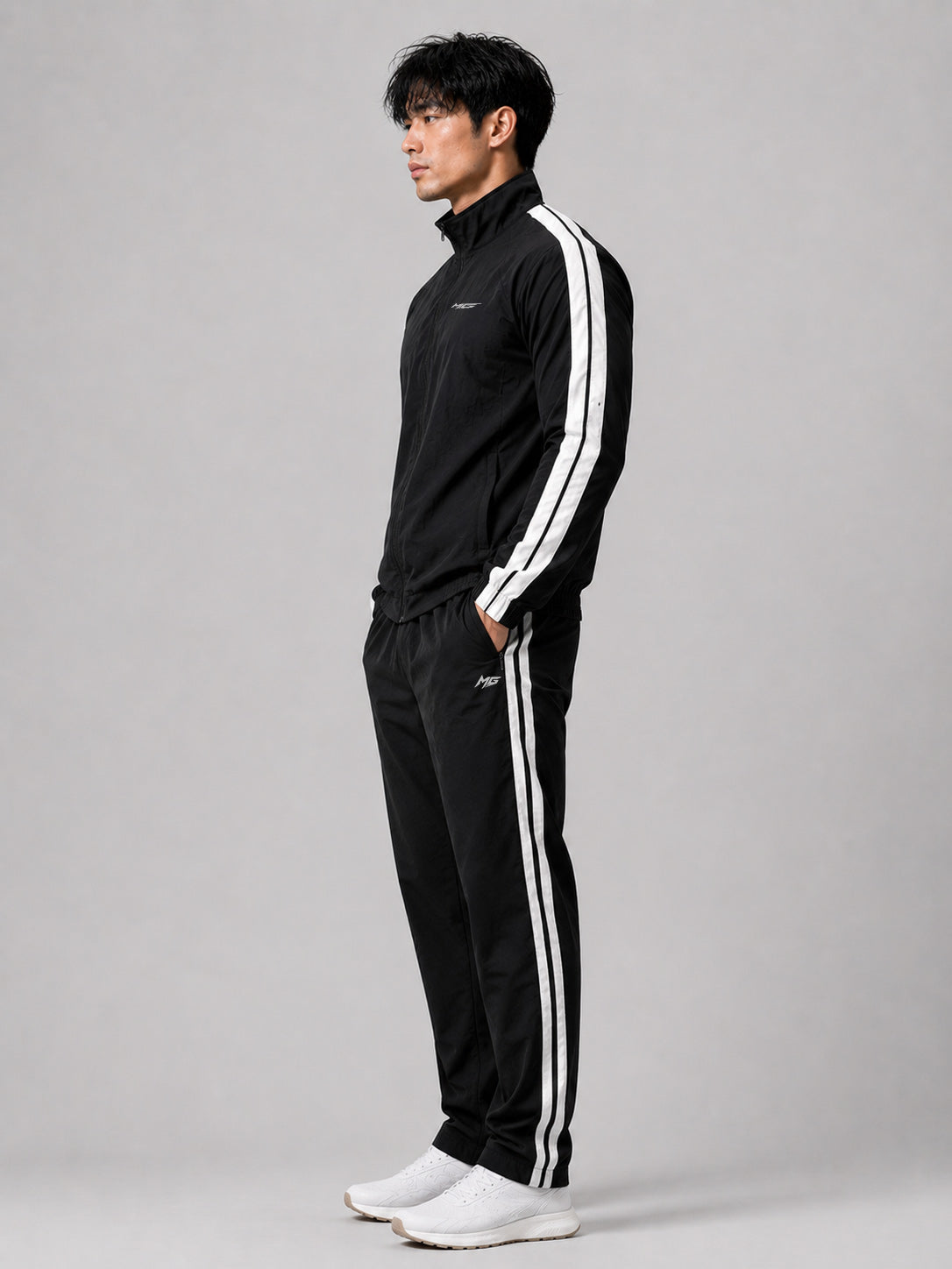 MontGuru ShadowFlex Mesh-Lined Track Jacket UV Protect  – Black