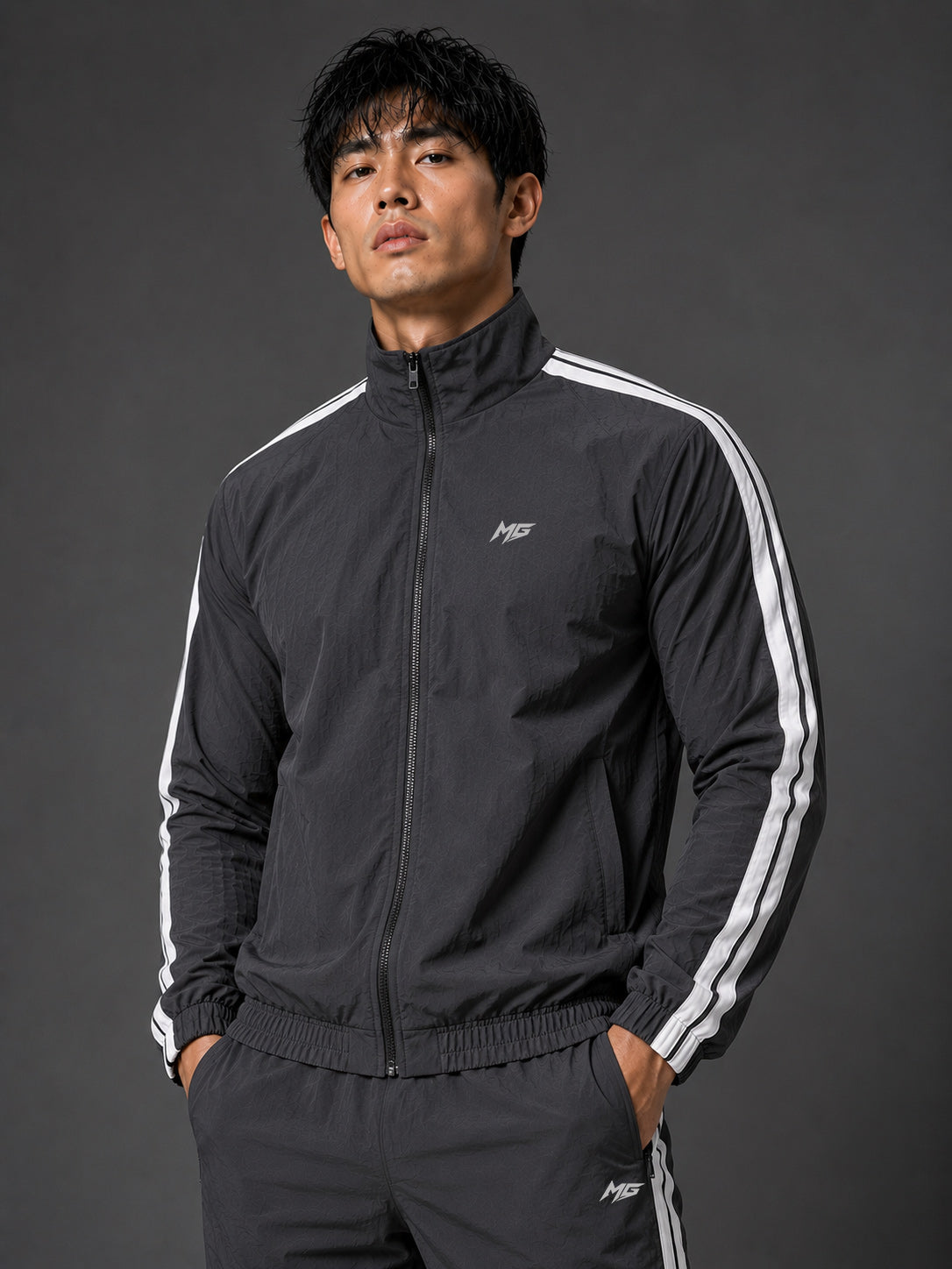 MontGuru ShadowFlex Mesh-Lined Track Jacket UV Protect  – Dark grey